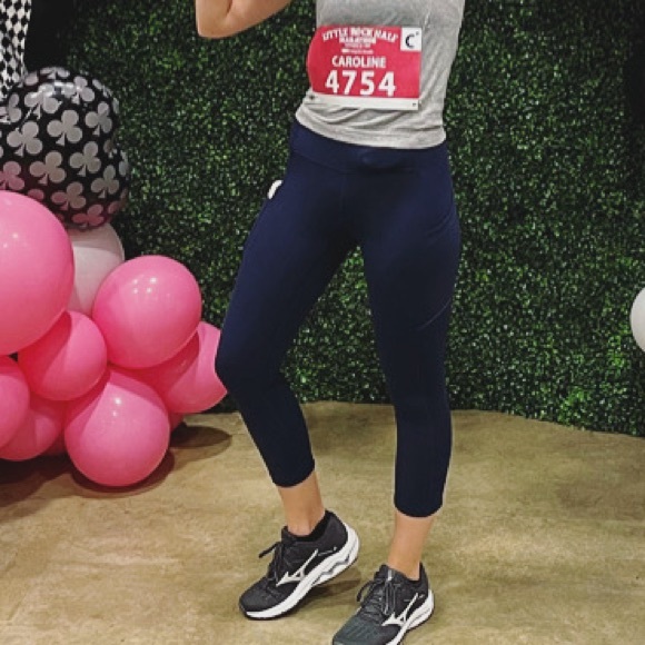 Lululemon Speed Up Tight 21” Crop - Picture 4 of 4